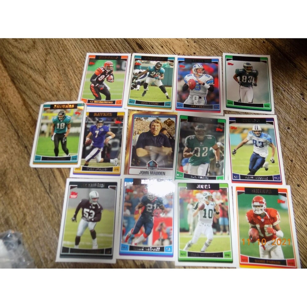 Lot of TOPPS football cards JOHN MADDEN Hall of Fame coach CARD